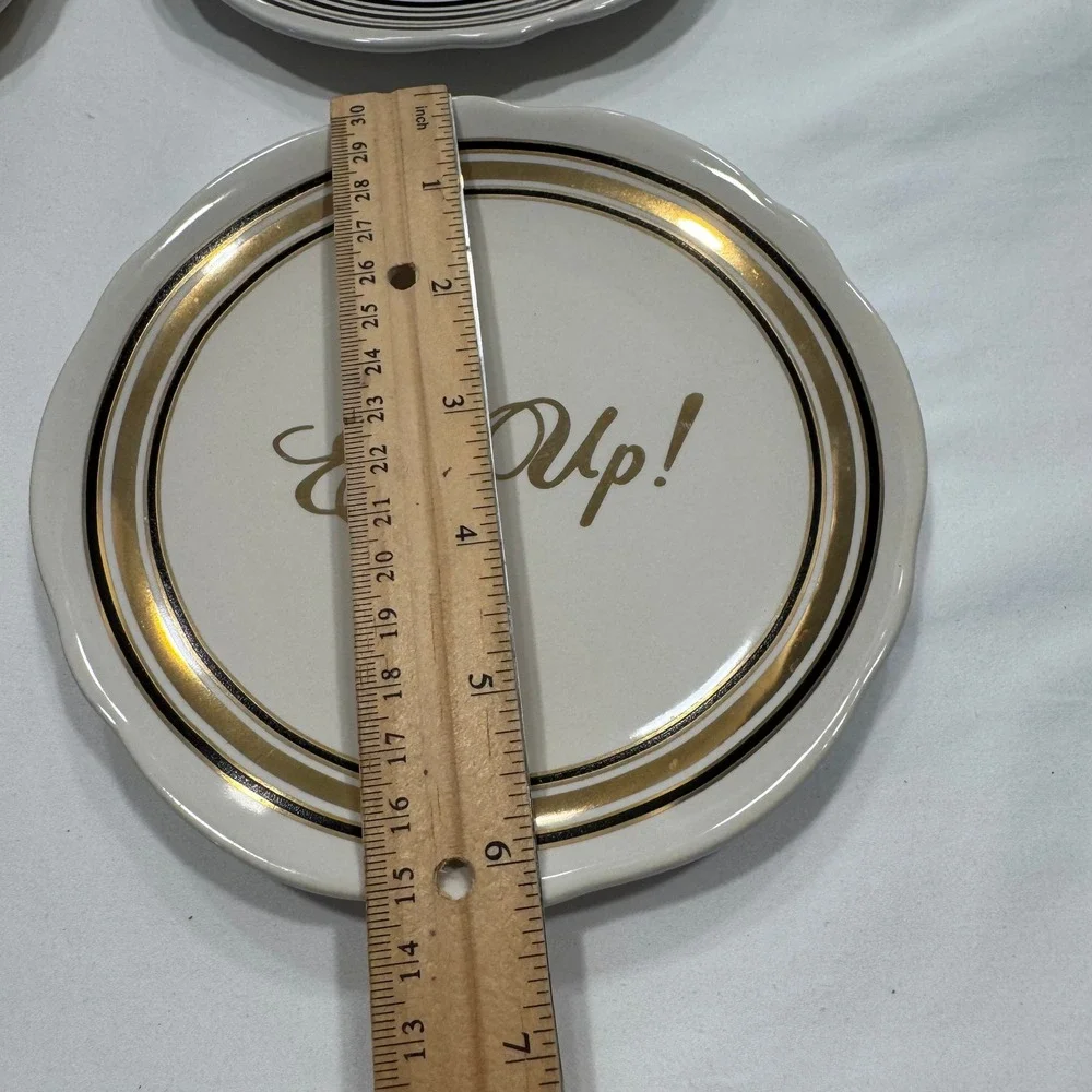 West Elm Fishs Eddy Appetizer Plates Set 4 Gold Script Scalloped 6.5